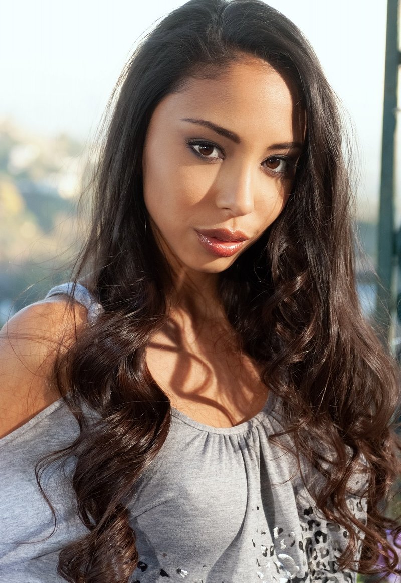 Эли, 20 лет, 0 размер груди